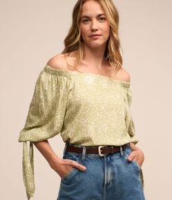 Blusa em Viscose com Amarração no Punho