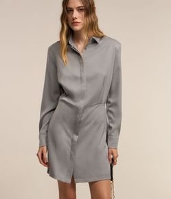 Vestido Alfaiatado com Abotoamento Frontal e Pregas