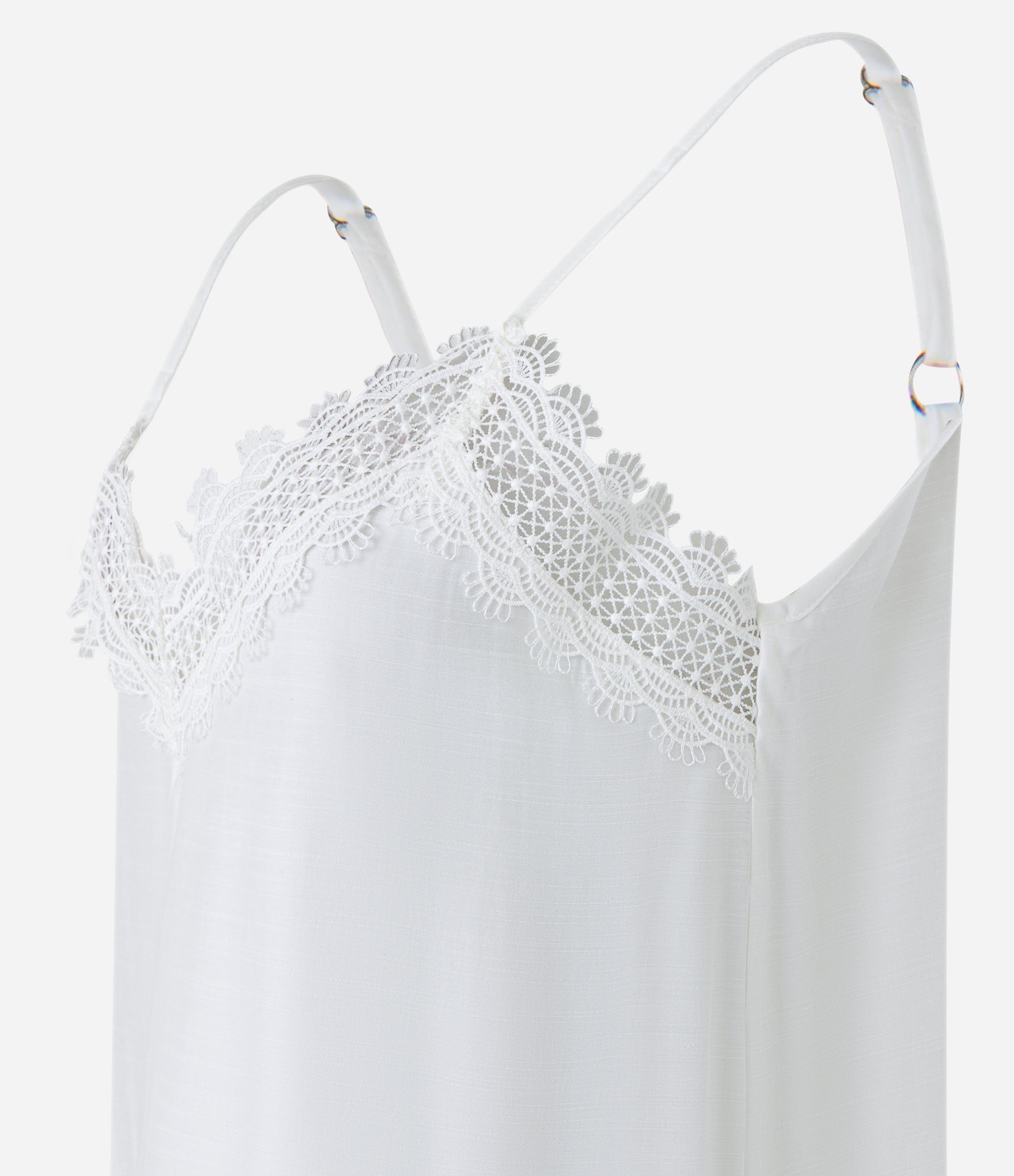 Blusa em Viscose com Alcinha Fina e Renda no Decote Branco Neve 6