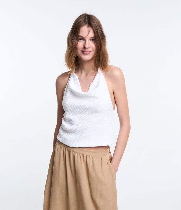 Blusa em Tricô Frente Única com Decote Degagê