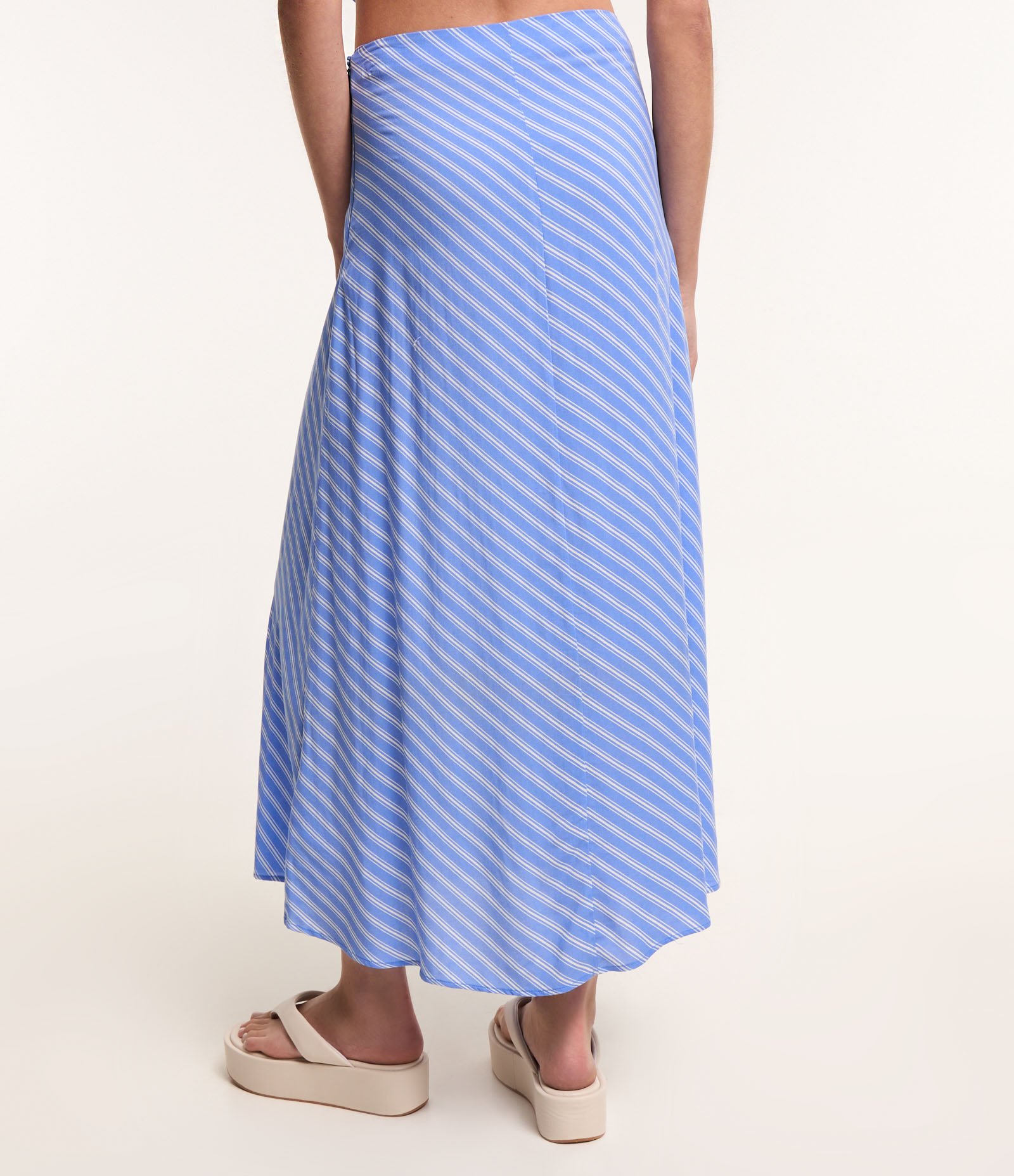 Saia New Midi em Viscose com Listras em Fio Tinto Azul 3