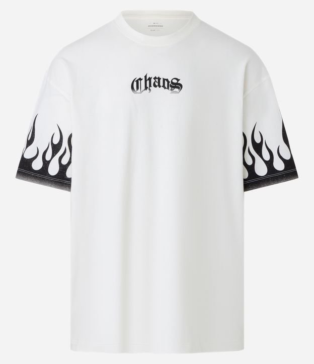 Camiseta Oversized em Meia Malha com Lettering Chaos e Chamas Branco 5