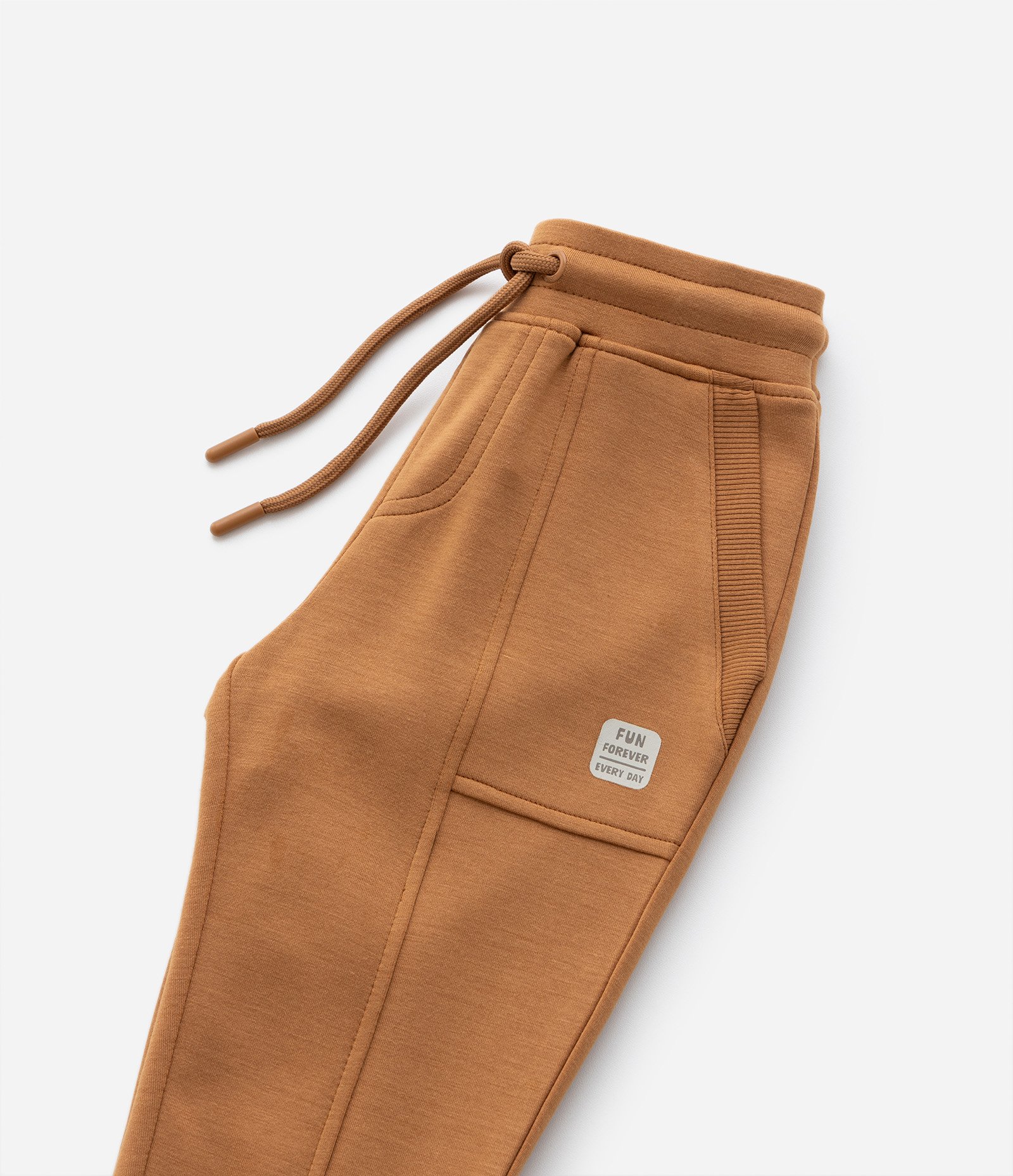 Calça Infantil em Modal com Recortes e Bolsos - Tam 1 a 6 Anos Marrom 6