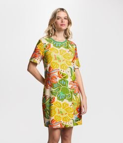 Vestido T-shirt Curto em Viscose com Estampa Flores e Frutas