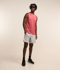 Bermuda Esportiva com Blocos de Cor e Bolsos com Zíper