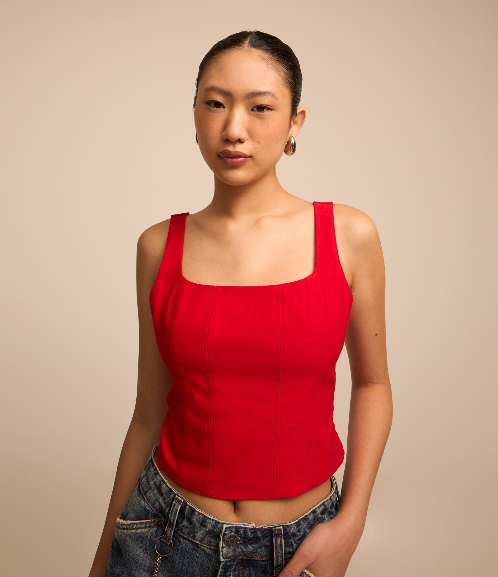 Blusa Cropped em Bengaline com Decote Quadrado Vermelho 1