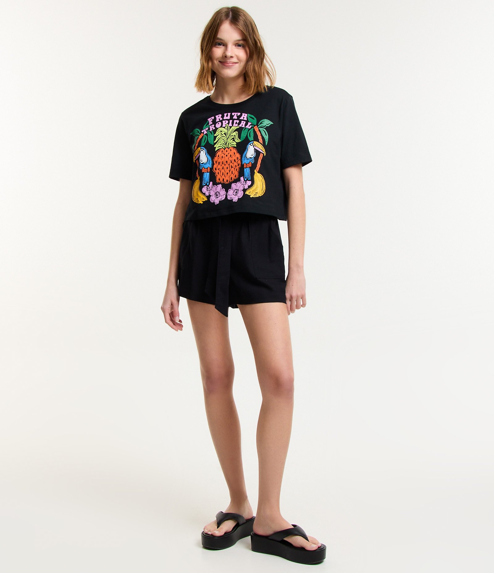 Blusa T-shirt em Algodão com Estampa Fruta Tropical Preto 2