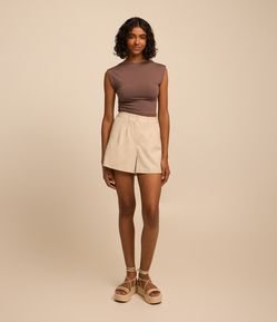 Short Alfaiatado com Pregas