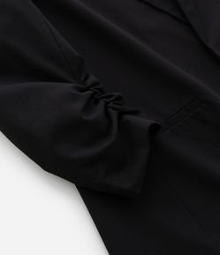 Blazer Alongado em Crepe Manga Puxadinha Curve & Plus Size