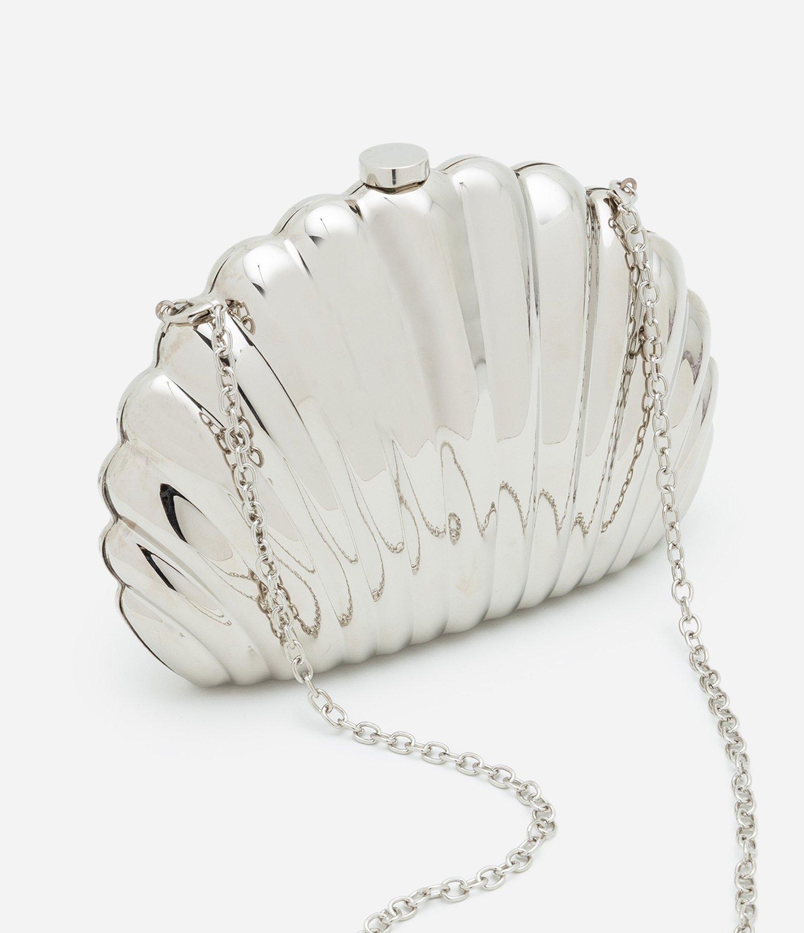 Bolsa Clutch Pequena em Metal com Formato de Concha 4