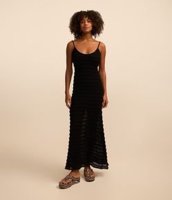 Vestido Longo em Tricô com Ponto Diferenciado