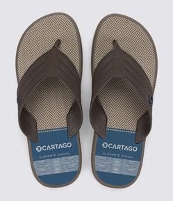 Chinelo Casual com Tiras Largas Texturizadas Cartago