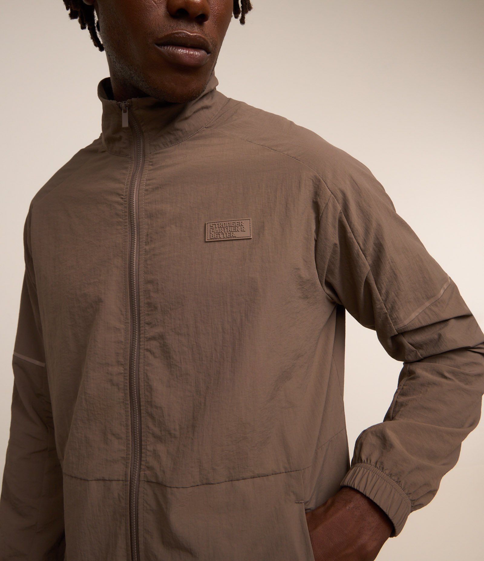 Jaqueta Esportiva de Futebol com Fechamento Frontal Marrom 3