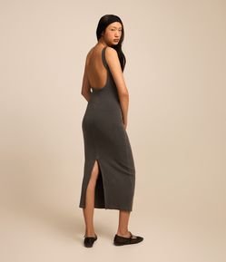 Vestido Midi em Ribana com Costas Abertas