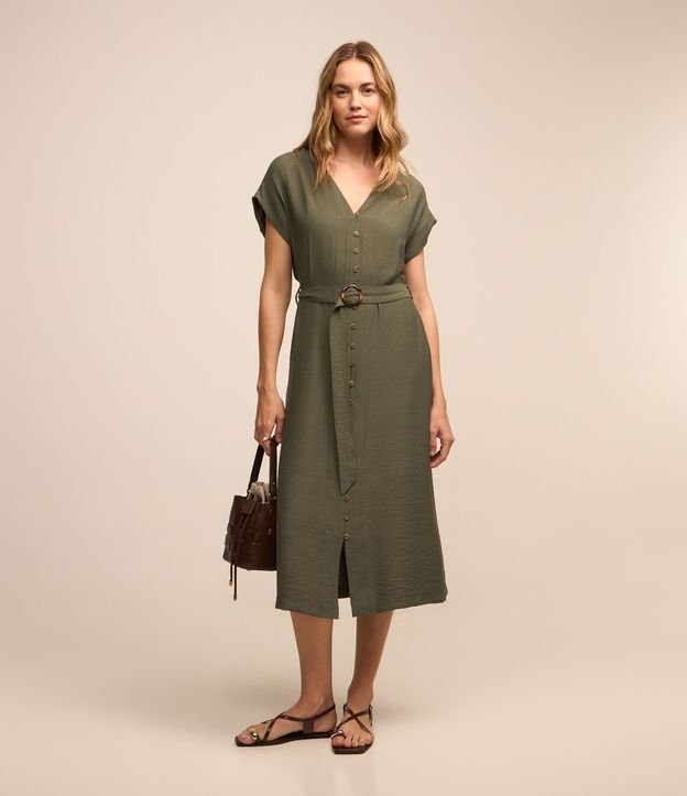 Vestido Chemise Midi em Viscose com Abotoamento e Cinto Faixa com Fivela