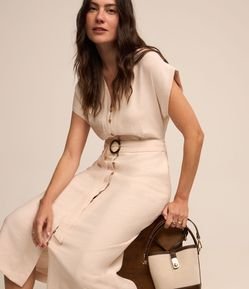 Vestido Chemise Midi em Viscose com Abotoamento e Cinto Faixa com Fivela