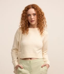 Suéter Curto em Tricô com Ponto Diferenciado