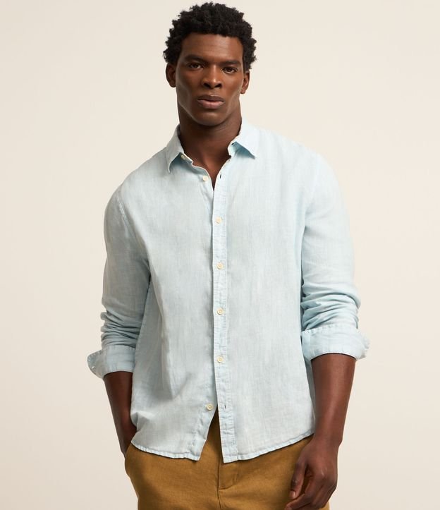 Camisa Comfort em Linho e Gola com Lapela