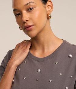 Blusa em Algodão com Aplicação de Strass Frontal