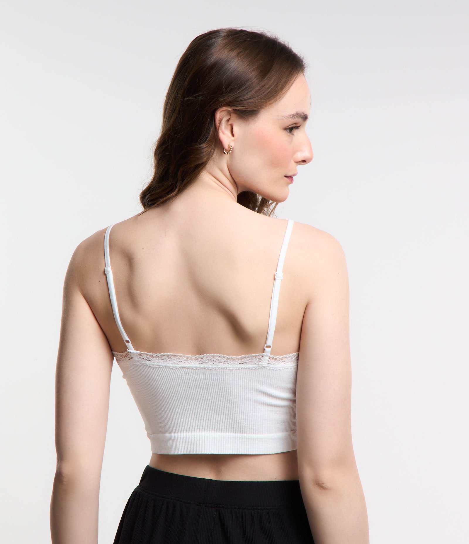 Blusa de Pijama Seamless com Alças Reguláveis e Renda no Decote Branco Neve 2