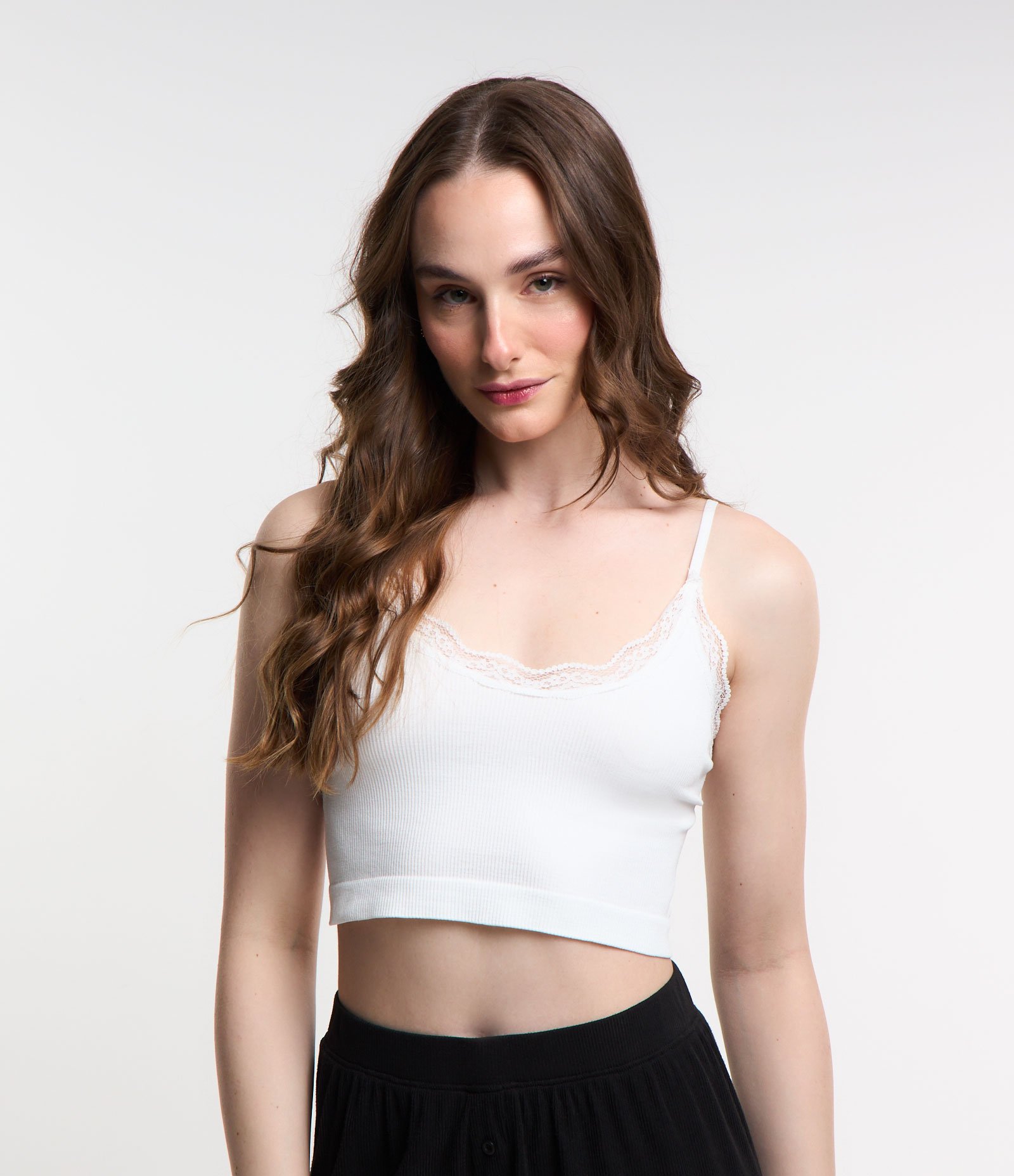 Blusa de Pijama Seamless com Alças Reguláveis e Renda no Decote Branco Neve 3