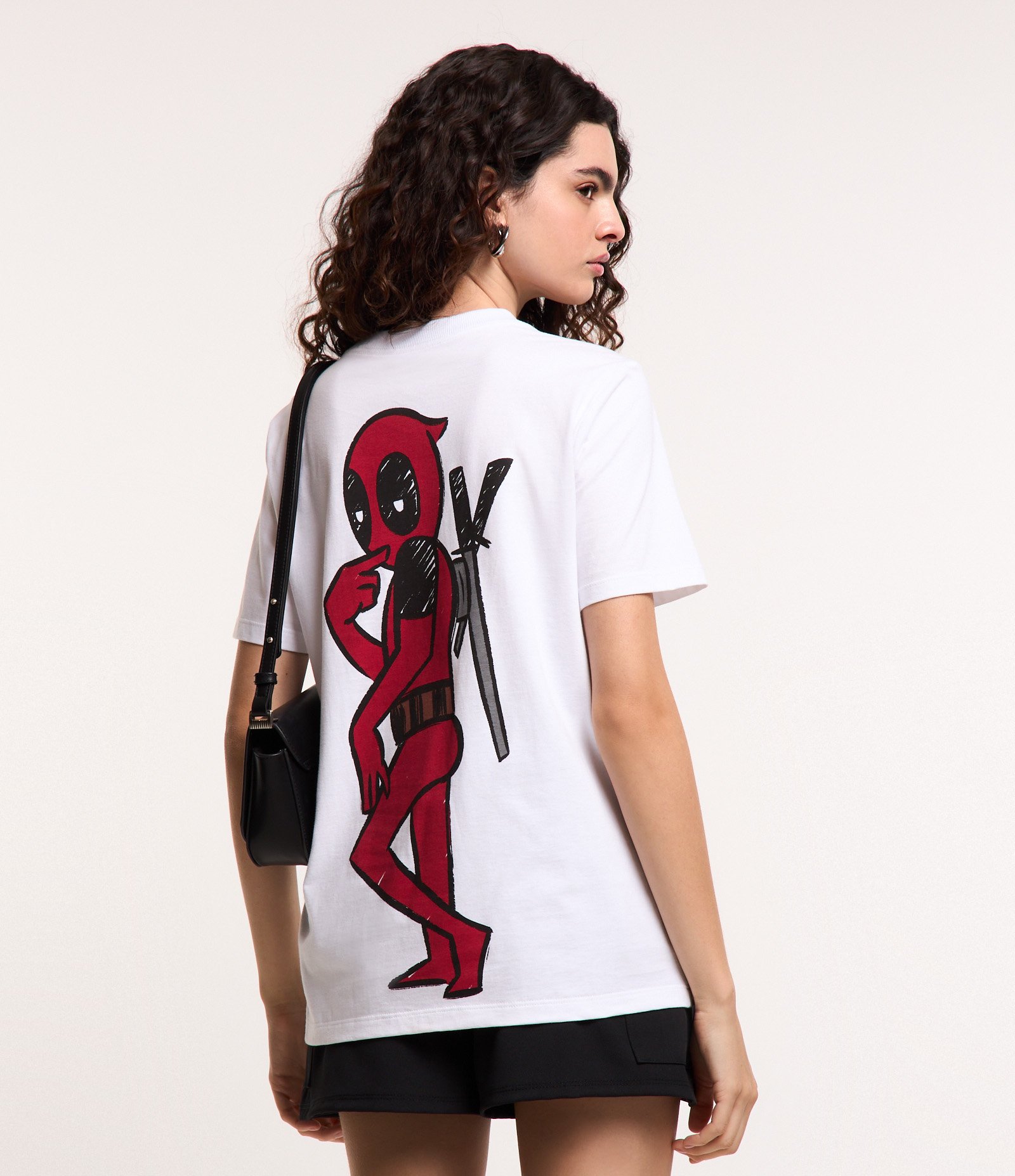 Camiseta Alongada em Algodão e Estampa Deadpool Branco 3