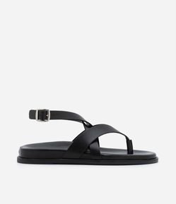 Sandália Rasteira de Dedo com Tiras Cruzadas