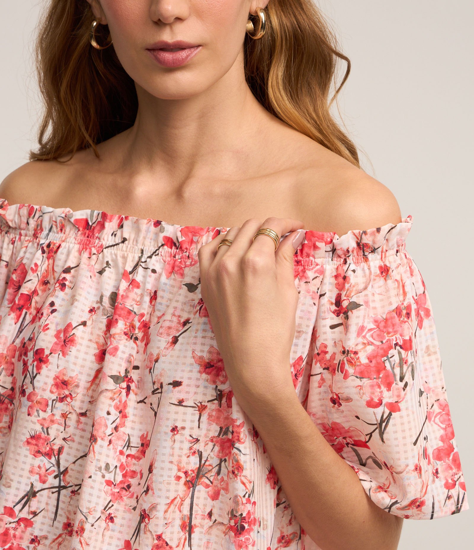 Blusa Ombro a Ombro em Viscose com Estampa Floral Branco Neve/ Rosa 3