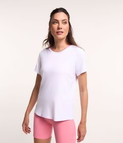 Camiseta Esportiva em Poliamida com Recorte Lateral e Lettering Athletics