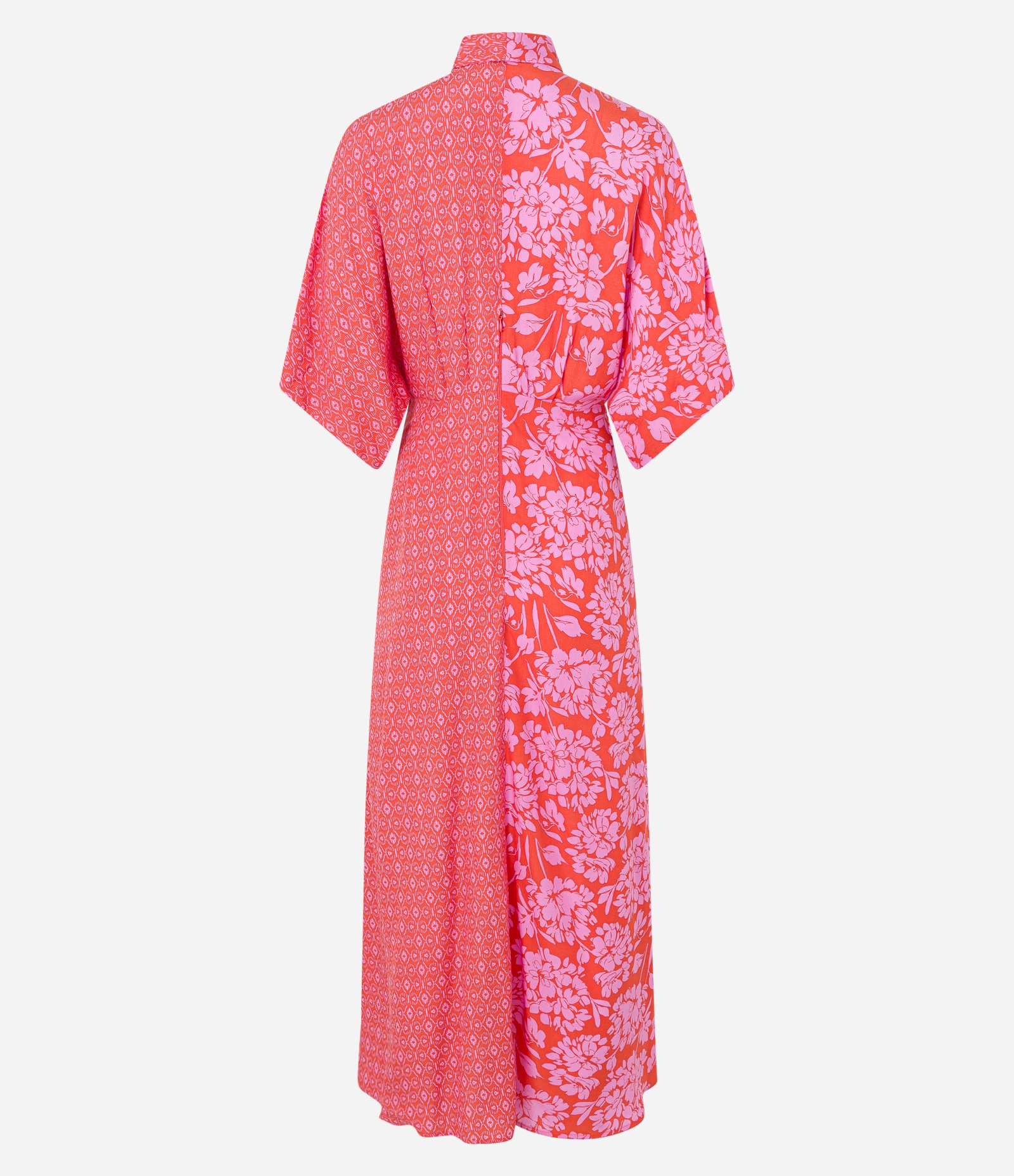 Vestido Midi em Viscose com Modelagem Ampla e Estampa Mista Rosa 6