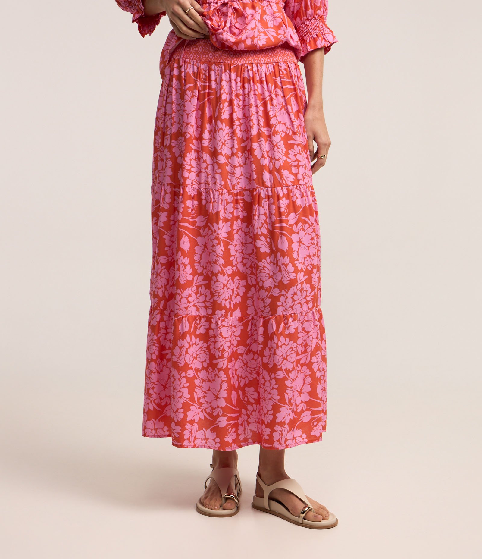 Saia Midi em Viscose com Zíper nas Costas e Estampa Floral Rosa/ Laranja 3