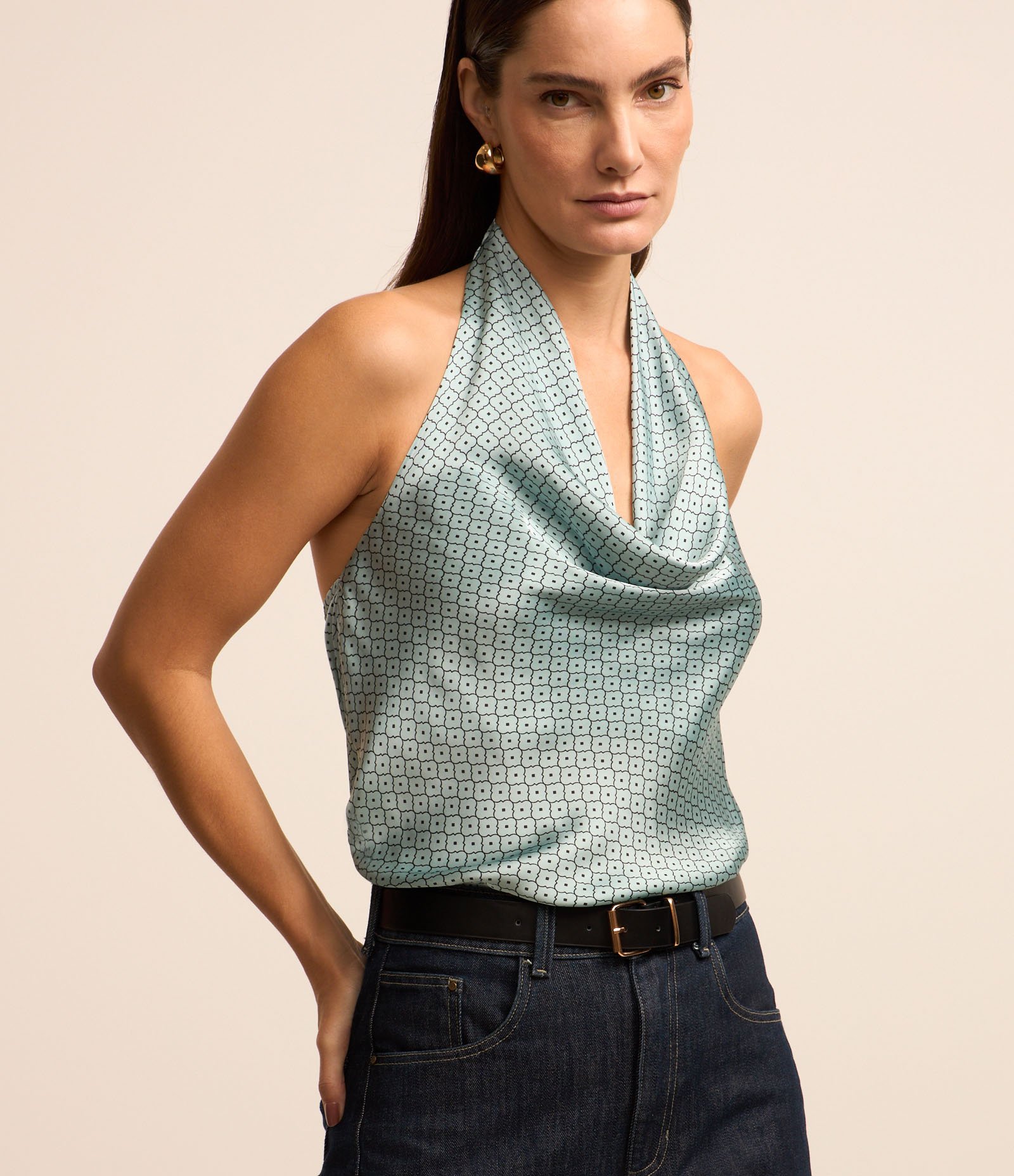 Blusa Frente Única Acetinada com Estampa Geométrica Azul 1