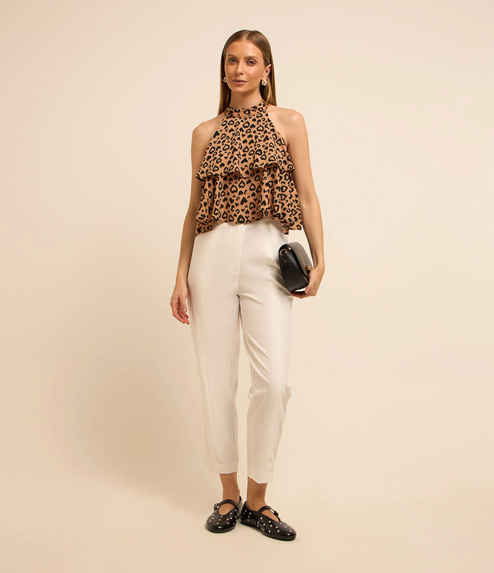 Blusa em Crepe com Sobreposição e Estampa de Onça Marrom 2