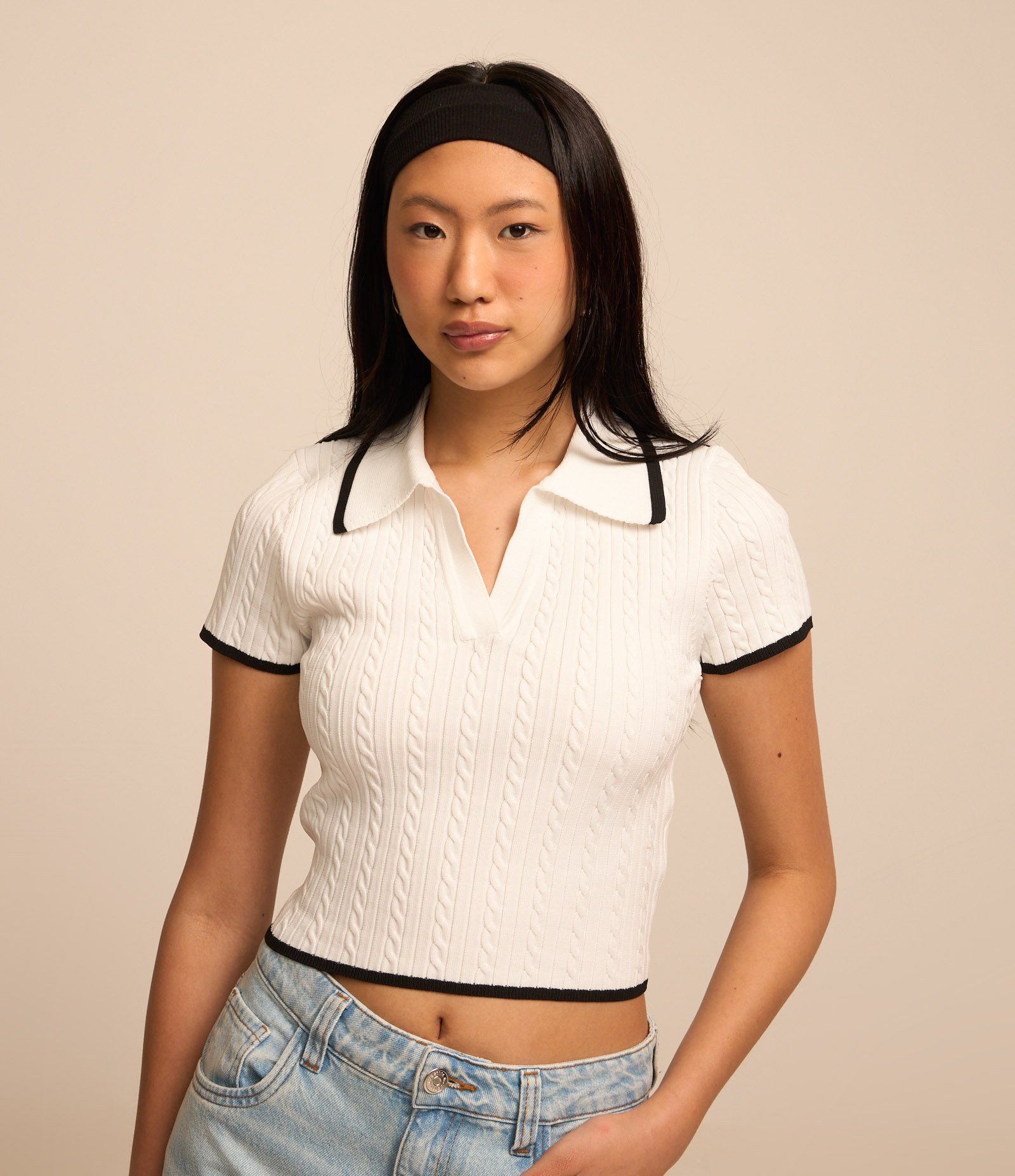 Blusa Polo em Tricô com Acabamento Contrastante 1
