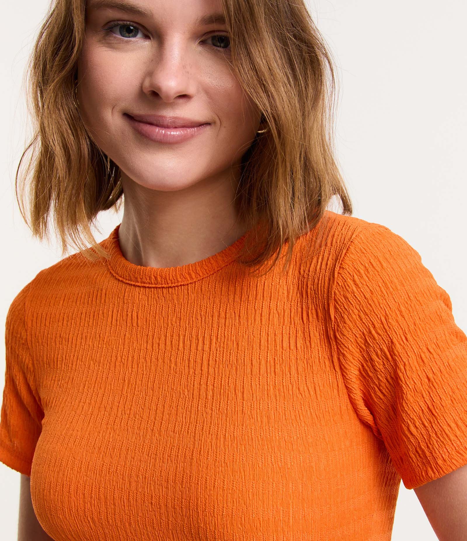 Blusa T-shirt Texturizado Overlock Laranja 4