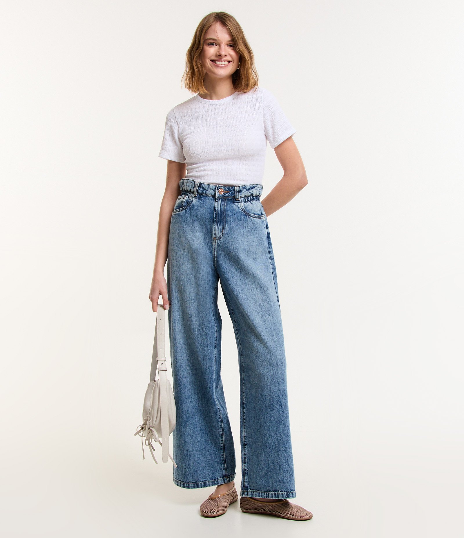 Blusa T-shirt Texturizado Overlock Branco 2