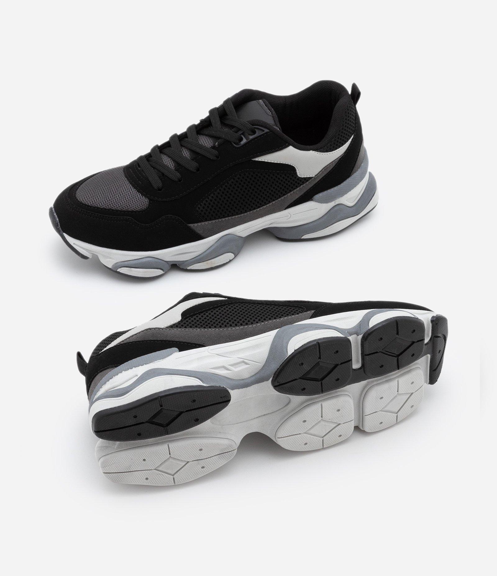 Tênis Dad Sneaker em PU com Recortes e Solado Alto 7