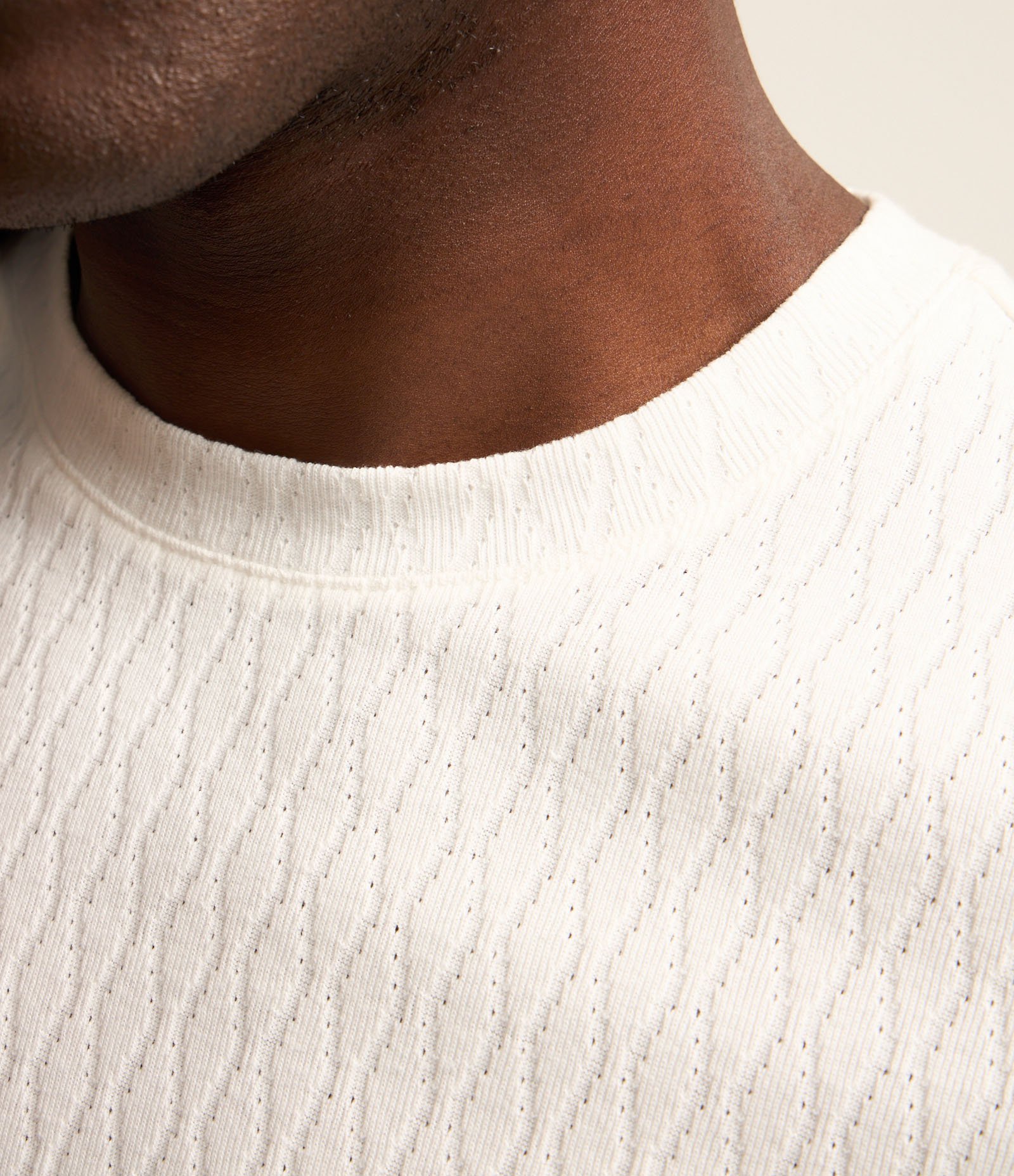 Camiseta Muscle em Algodão com Textura Ondulada Branco 4