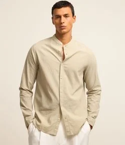 Bata em Algodão com Textura e Gola Padre