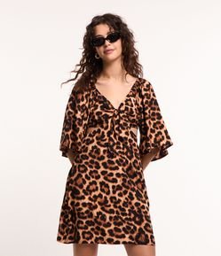 Vestido Curto em Viscose Animal Print e Manga Ampla