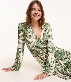 Vestido Curto Texturizado com Estampa Floral