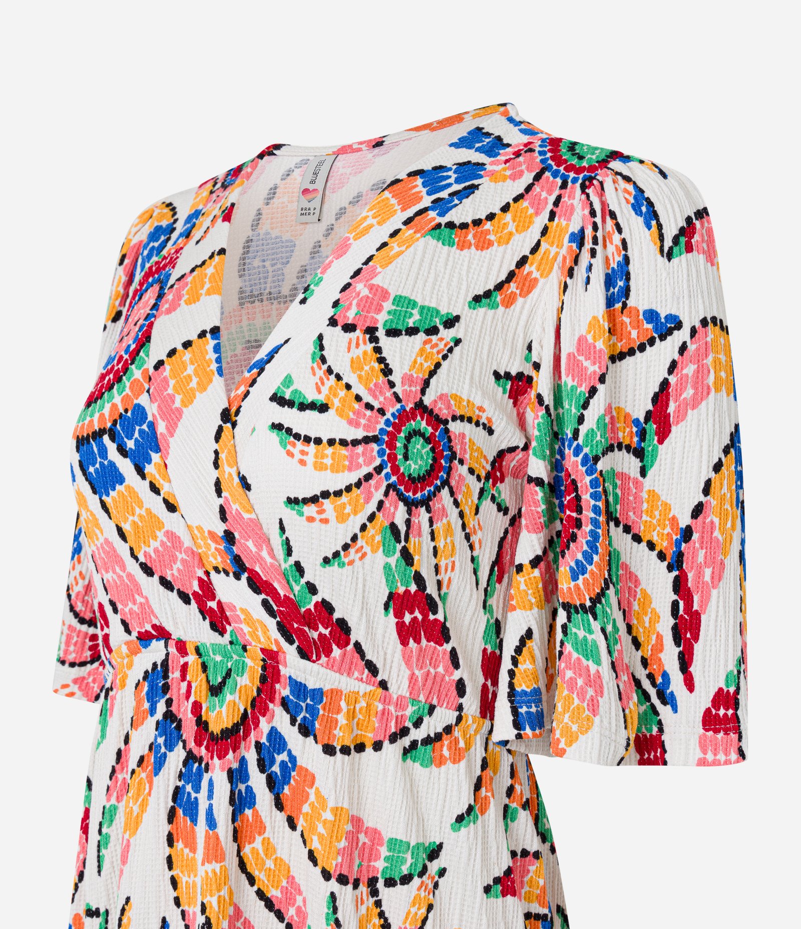 Vestido Curto Texturizado com Estampa Floral Branco 6