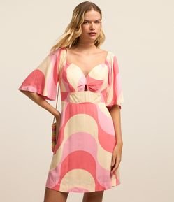 Vestido Curto Evasê em Viscose com e Recorte Vazado