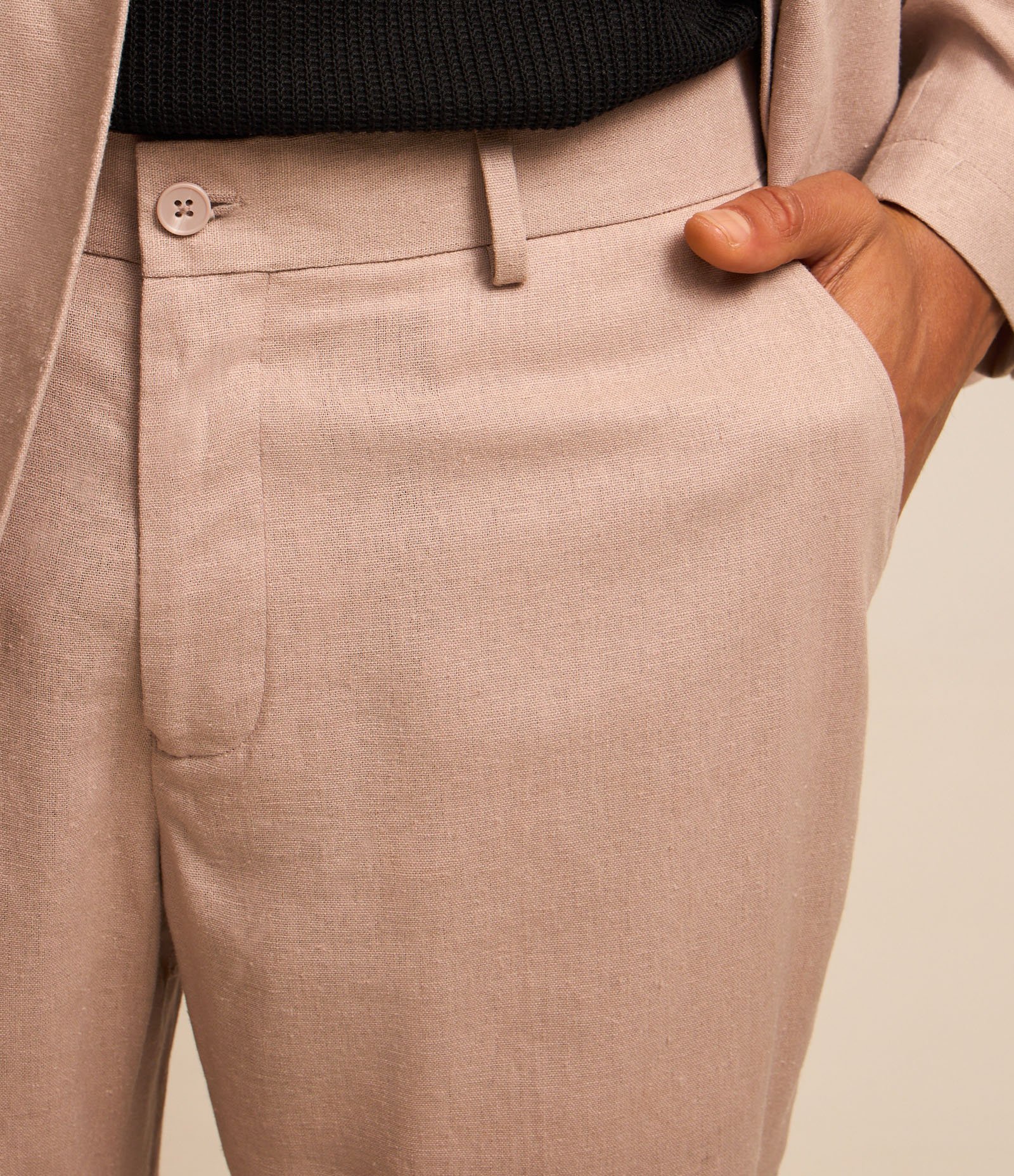 Calça Relaxed Alfaiatada em Viscolinho 4