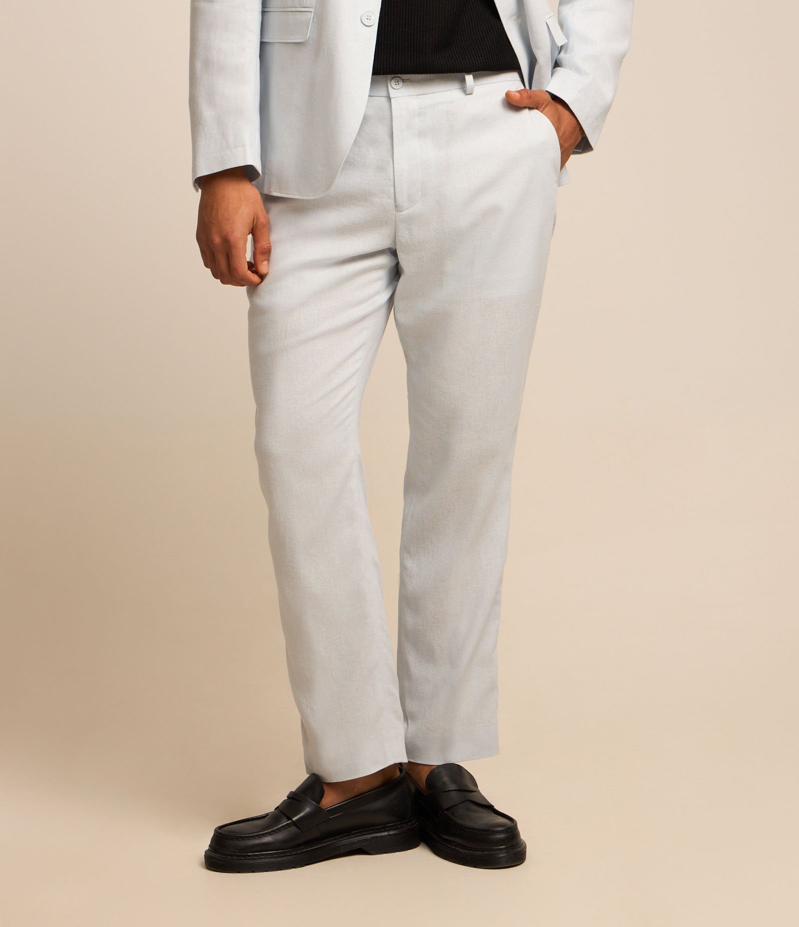 Calça Relaxed Alfaiatada em Viscolinho Azul 3