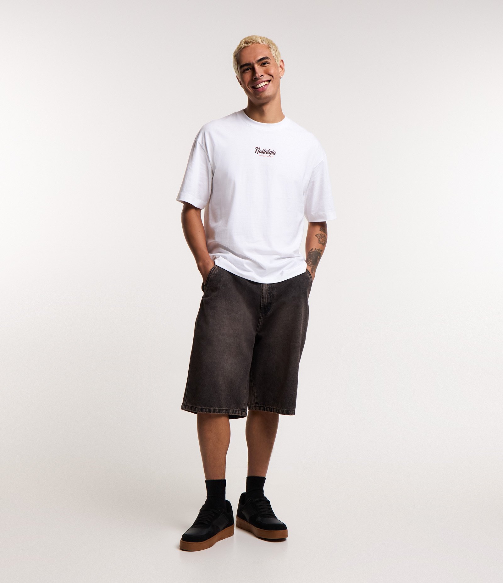 Camiseta Boxy em Algodão e Estampa New Bold Branco 2
