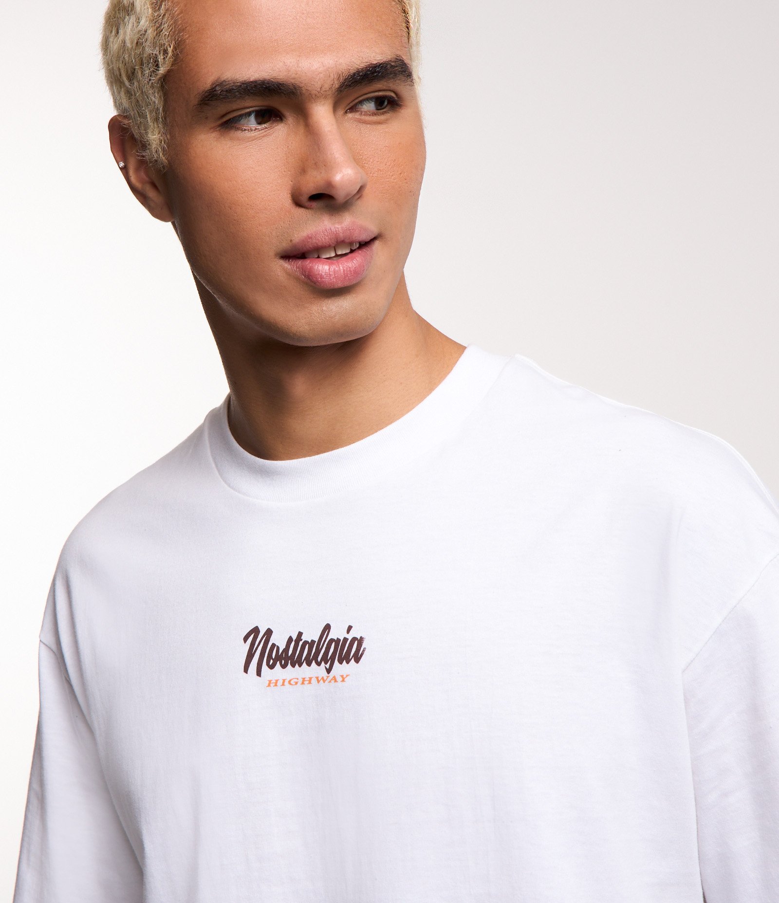 Camiseta Boxy em Algodão e Estampa New Bold Branco 4