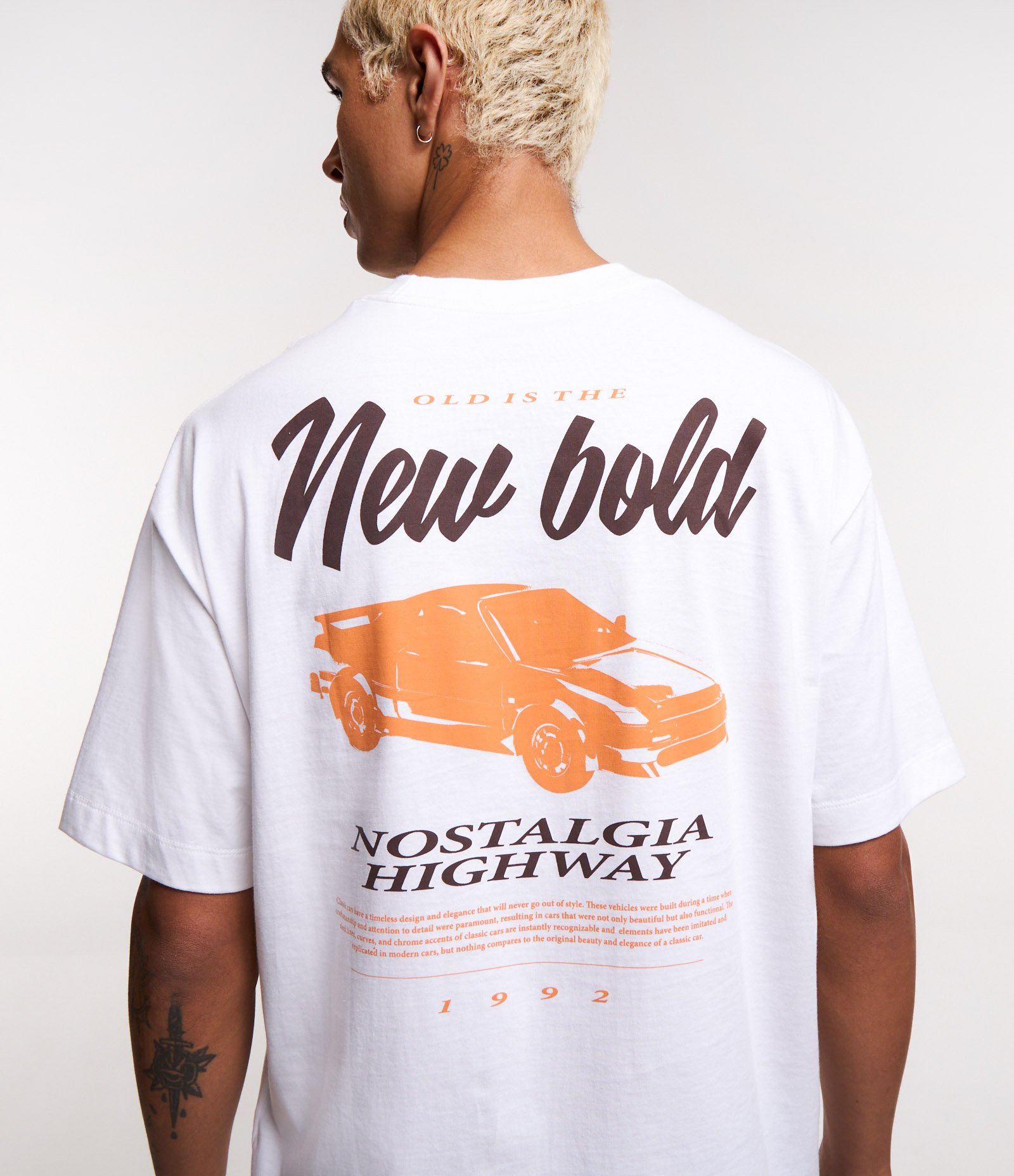 Camiseta Boxy em Algodão e Estampa New Bold Branco 5