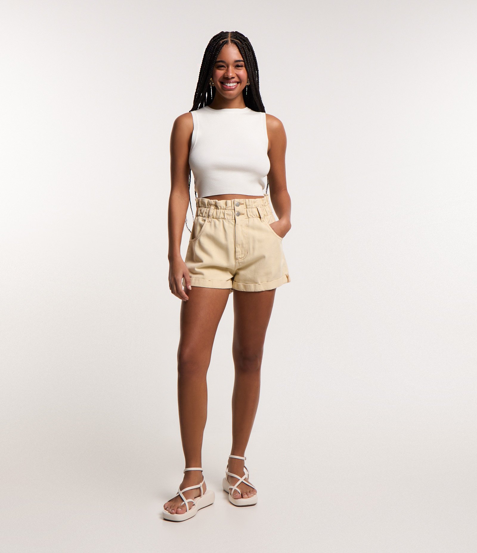 Short Baggy Cintura Alta em Sarja com Elástico no Cós Bege 1