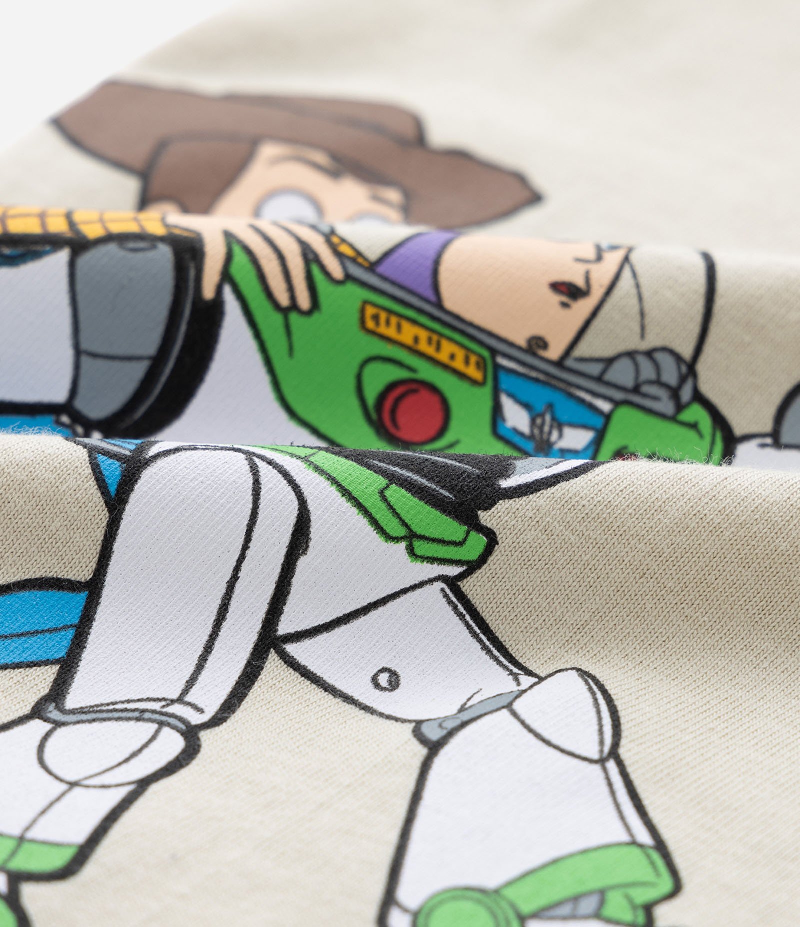 Camiseta Infantil com Bolsinho e Estampa Toy Story - Tam 1 a 5 anos Bege 3